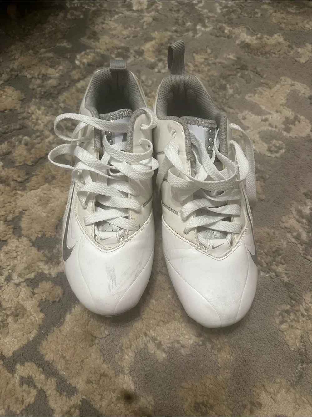 Nike White and Light Gray Lace-Up lacrosse cleats